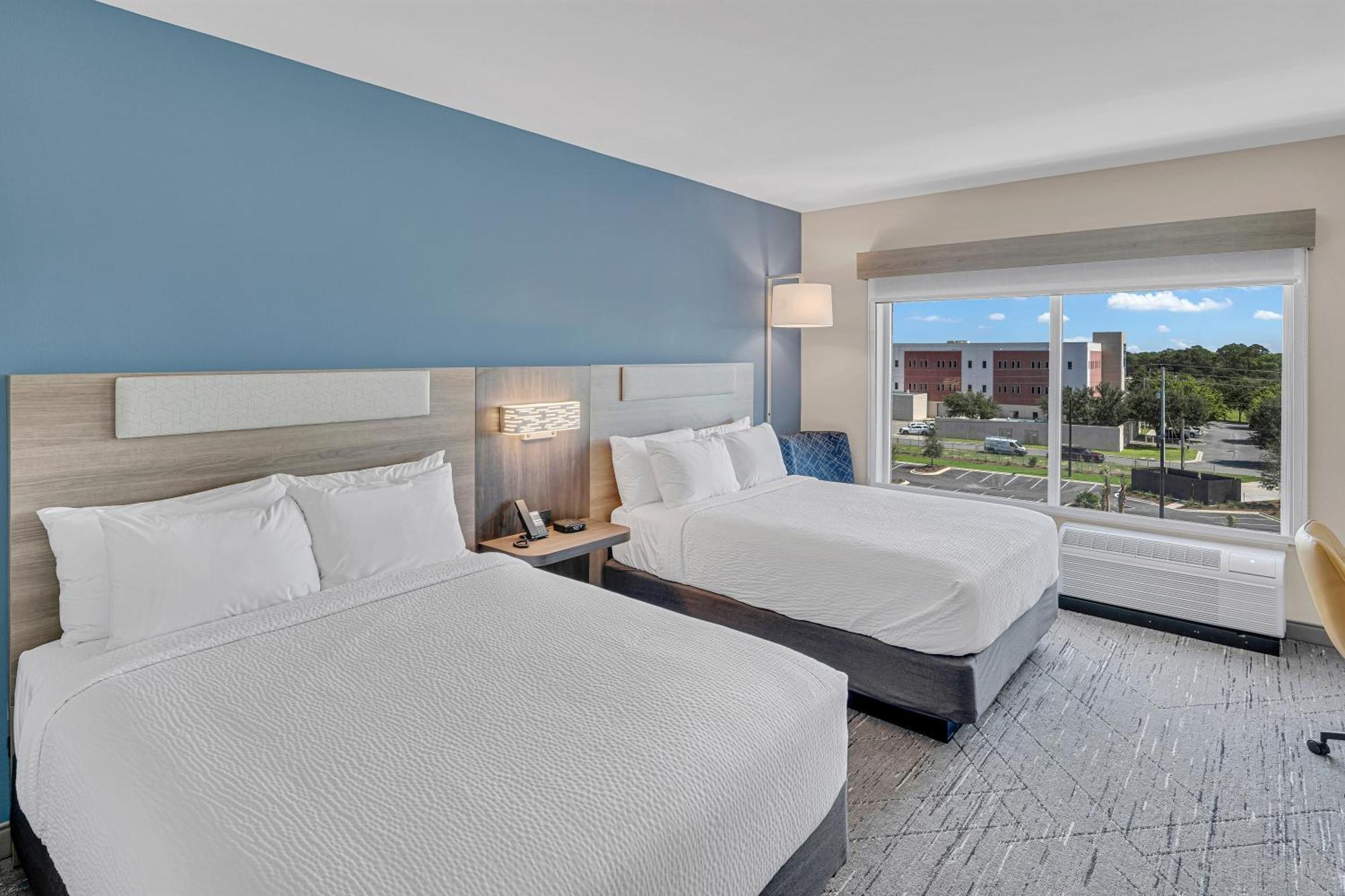 Holiday Inn Express & Suites Fort Walton Beach - Eglin Area By Ihg Eksteriør billede