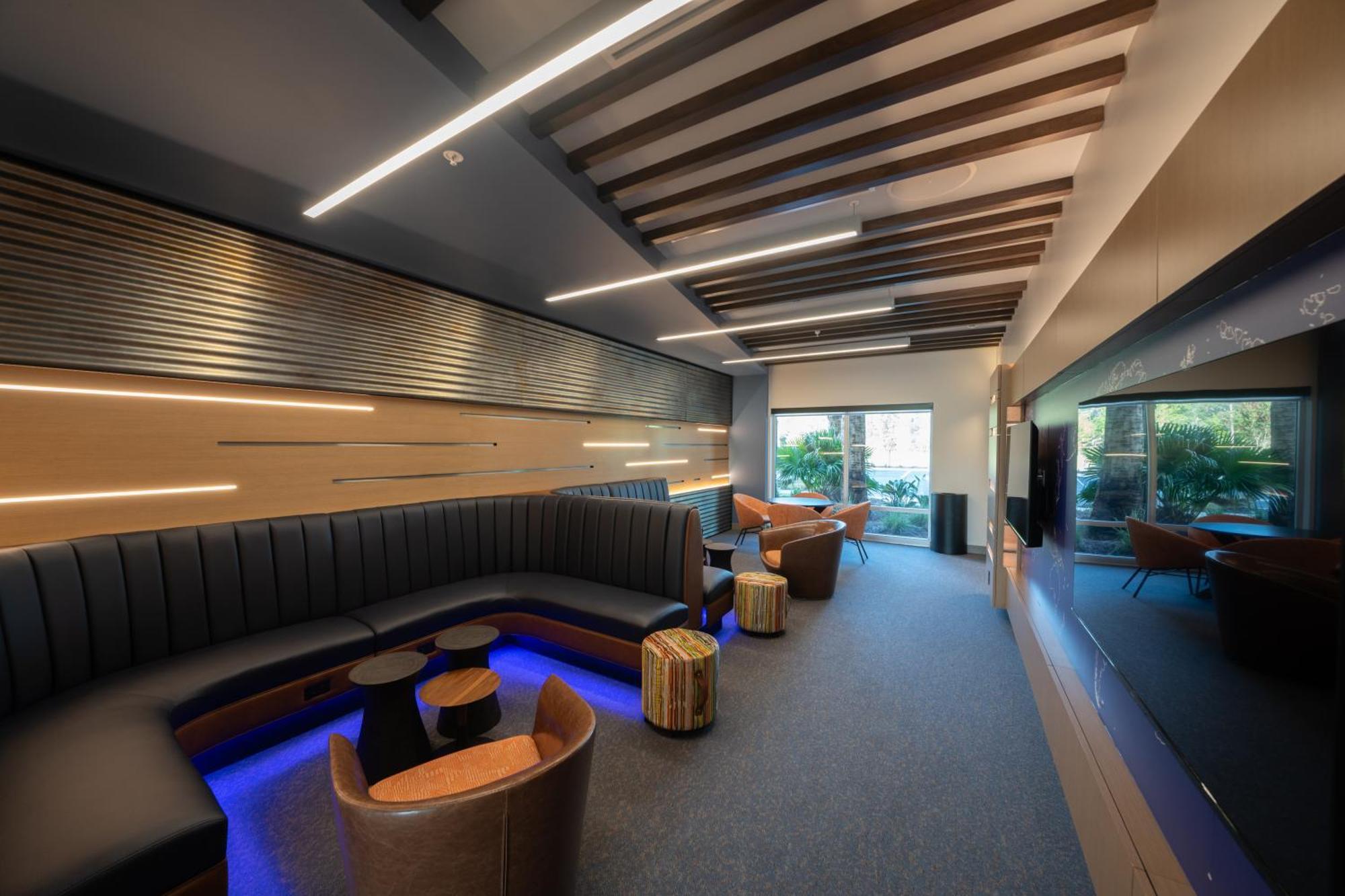 Holiday Inn Express & Suites Fort Walton Beach - Eglin Area By Ihg Eksteriør billede