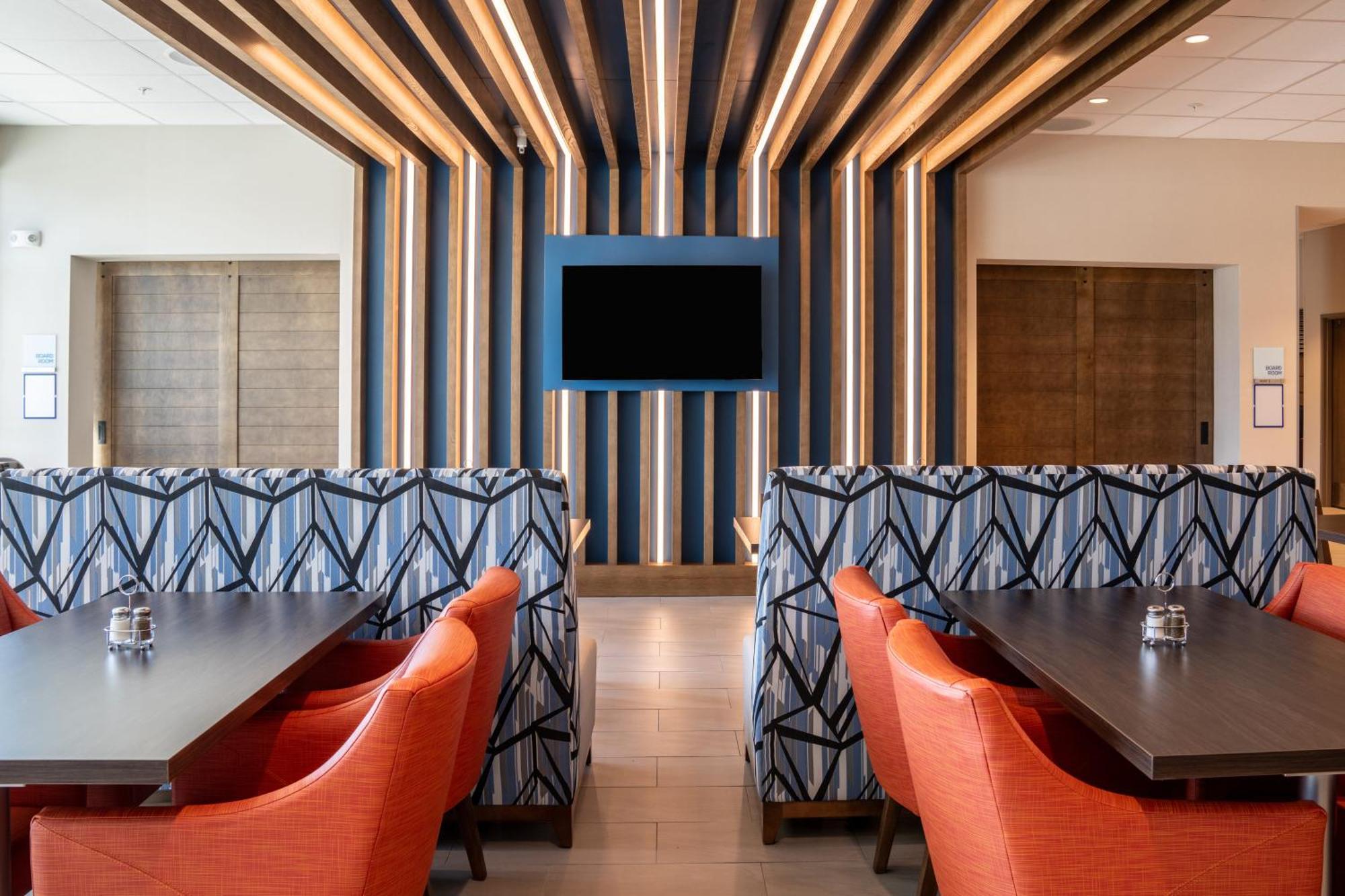 Holiday Inn Express & Suites Fort Walton Beach - Eglin Area By Ihg Eksteriør billede
