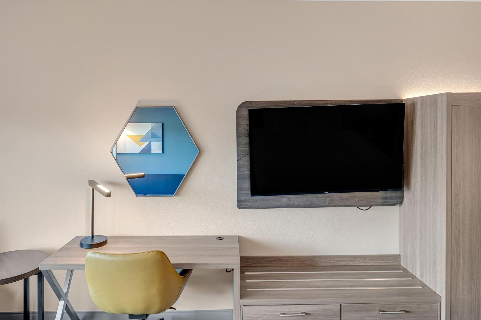 Holiday Inn Express & Suites Fort Walton Beach - Eglin Area By Ihg Eksteriør billede