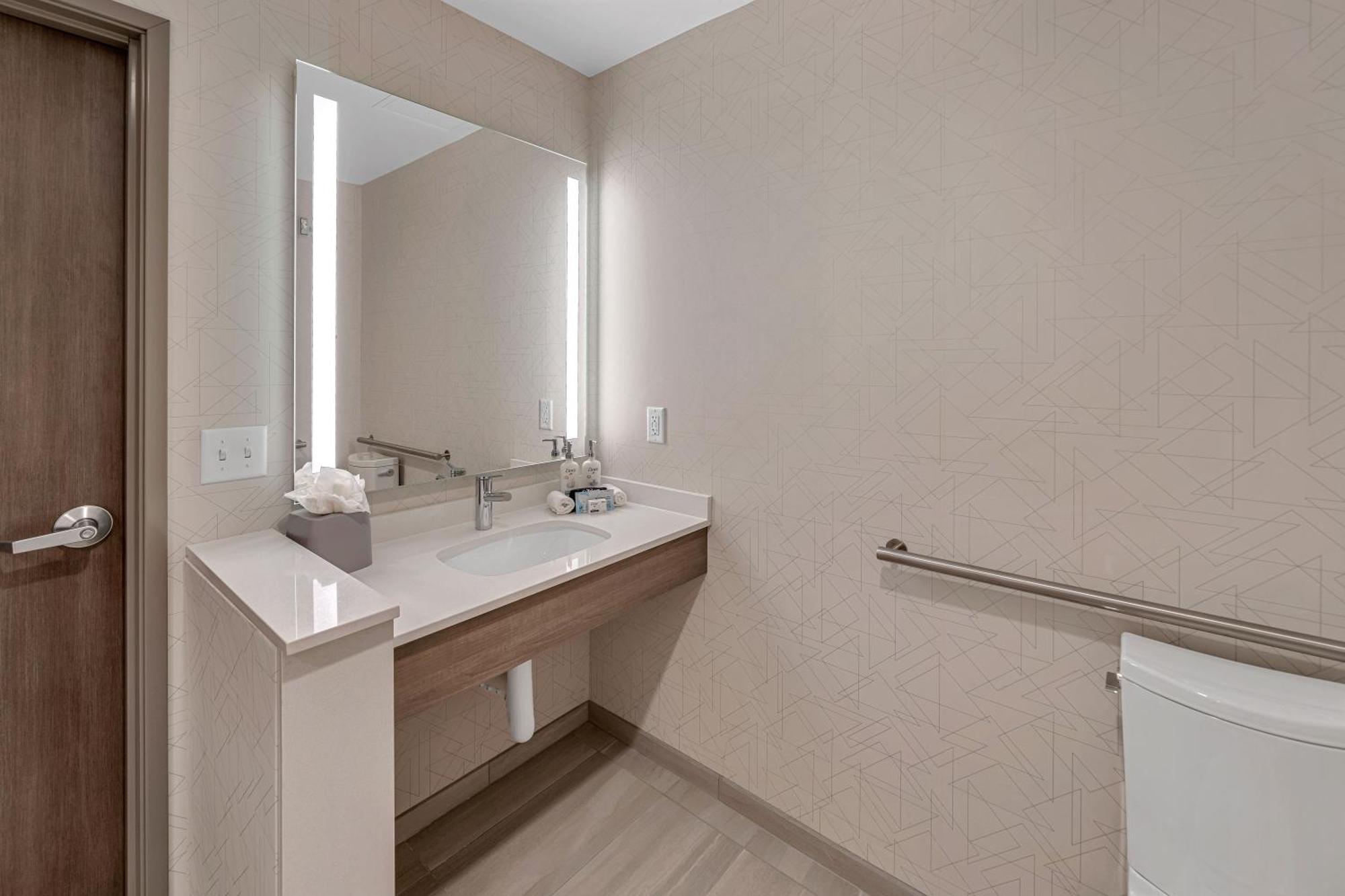 Holiday Inn Express & Suites Fort Walton Beach - Eglin Area By Ihg Eksteriør billede